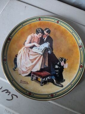 Knowles White Decorative Plate Backstamp with Text